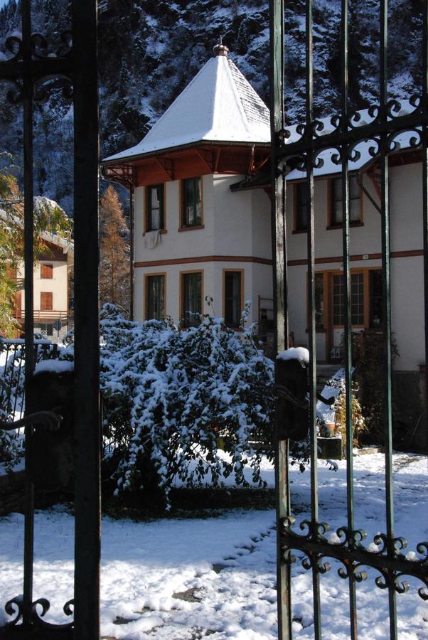 L'Aria Di Casa Bed & Breakfast อาลันญา วัลซีเซีย ภายนอก รูปภาพ