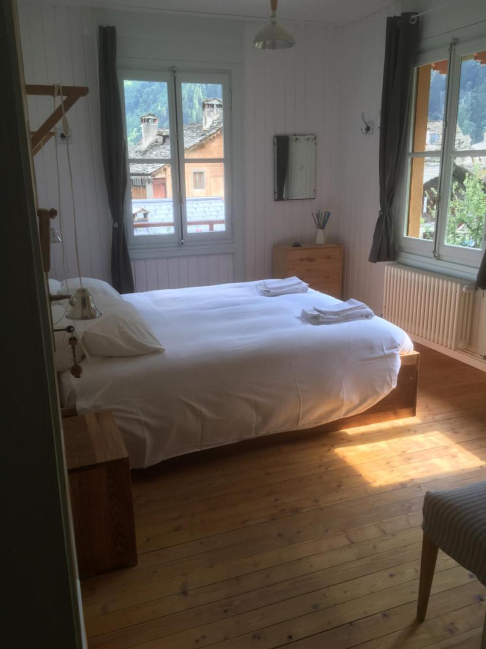 L'Aria Di Casa Bed & Breakfast อาลันญา วัลซีเซีย ภายนอก รูปภาพ